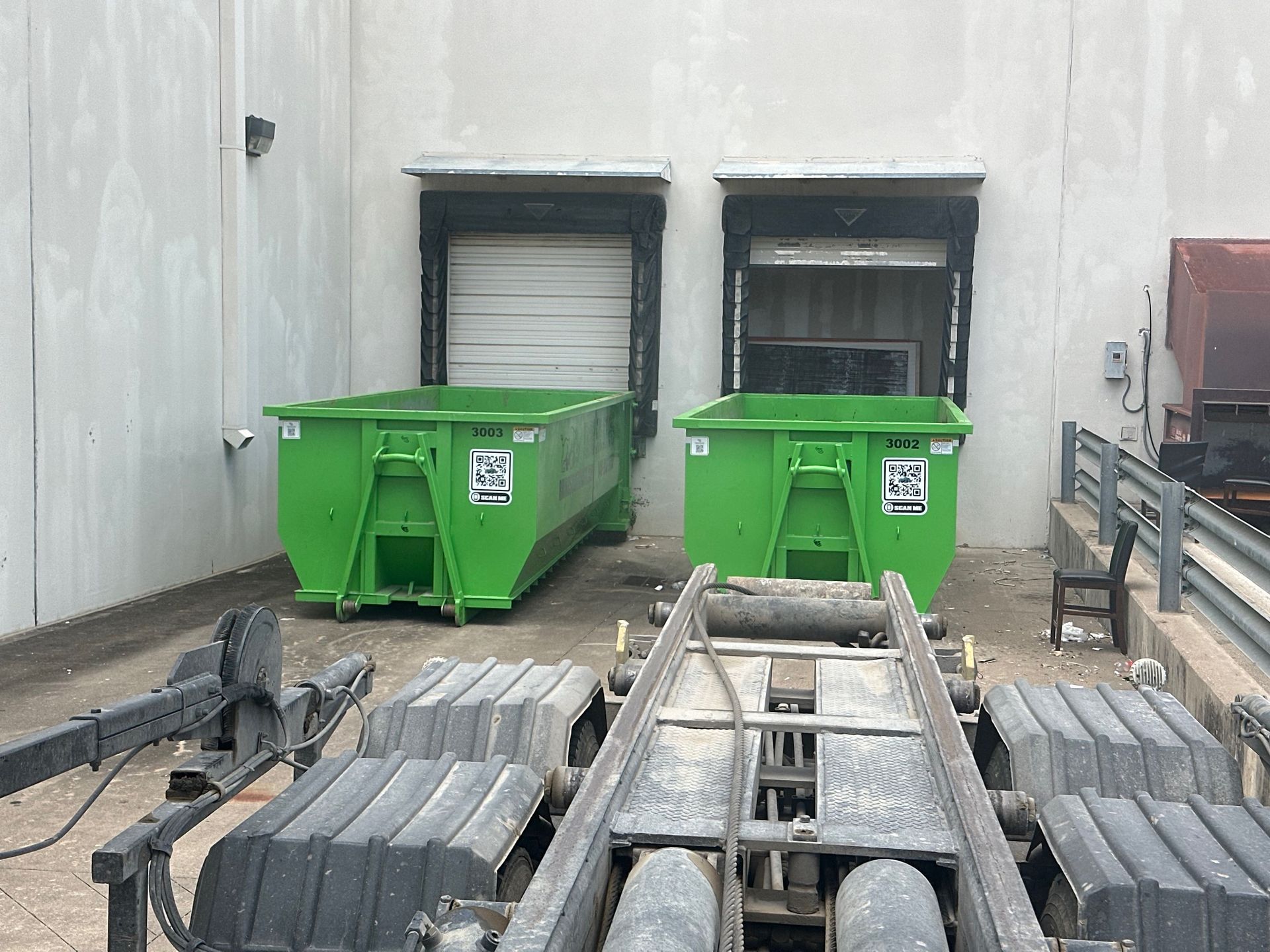 Why December Is a High-Demand Month for Commercial Dumpster Rentals in Decatur TX