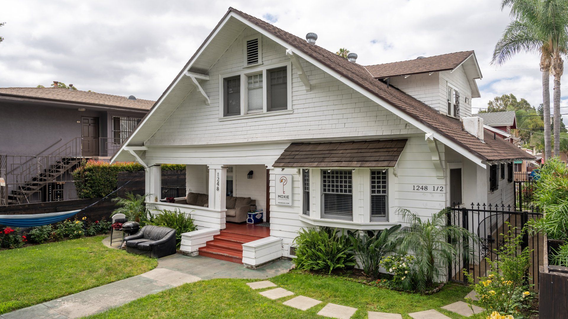Premium Apartments and Student Housing near USC