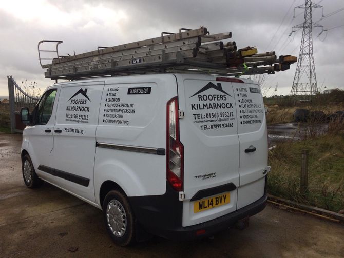 Roofers Kilmarnock driving to provide roofing services in Kilmarnock