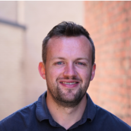 Head shot of Andrew Wilson