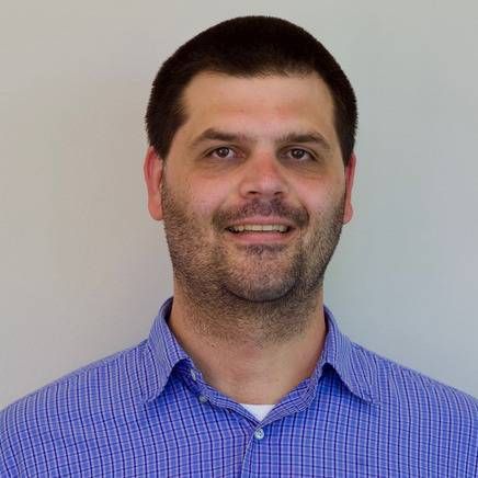 Head shot of Herbert Ramsey