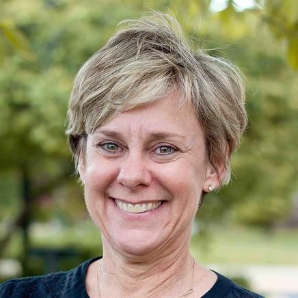 Head shot of Kathy Wilson