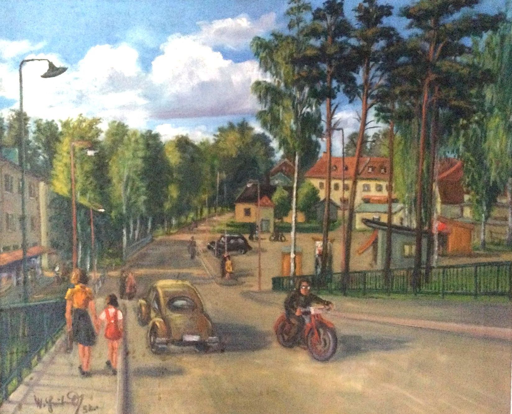 En målning av människor som går på en gata med en man som kör motorcykel