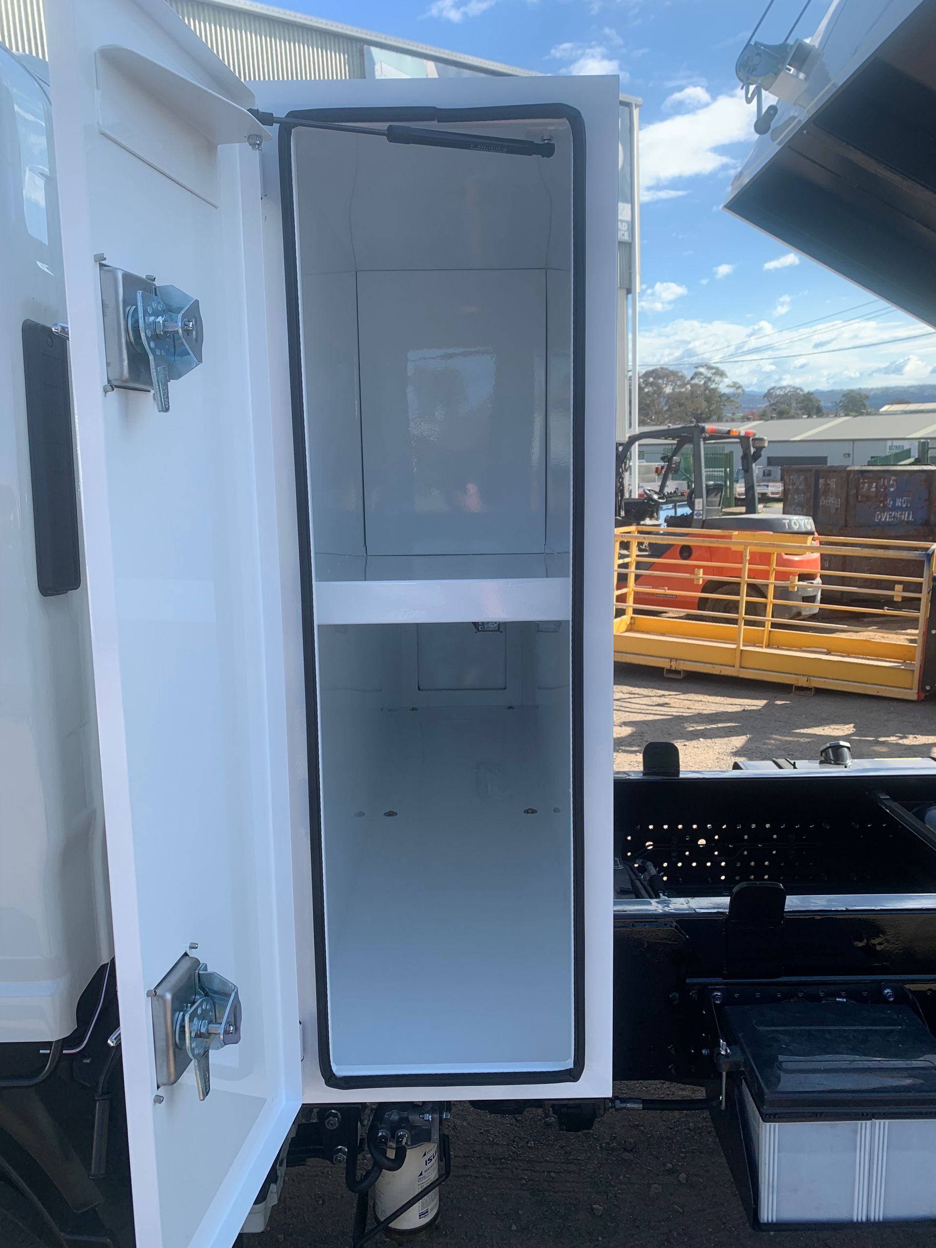 Vertical Toolbox — Queanbeyan, NSW — Johnston Truck Bodies Pty Ltd