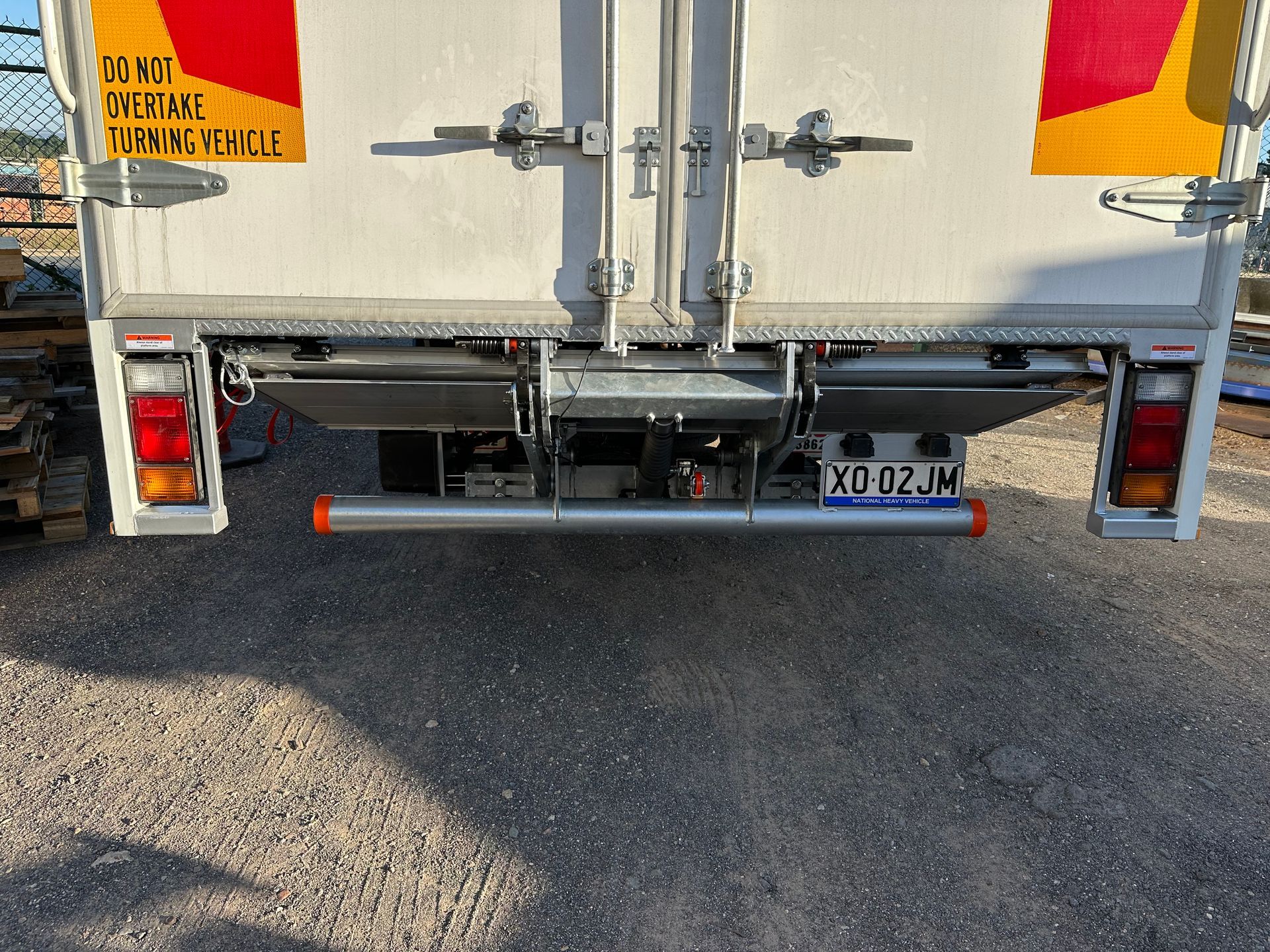 Closed Tailgate Loader — Queanbeyan, NSW — Johnston Truck Bodies Pty Ltd