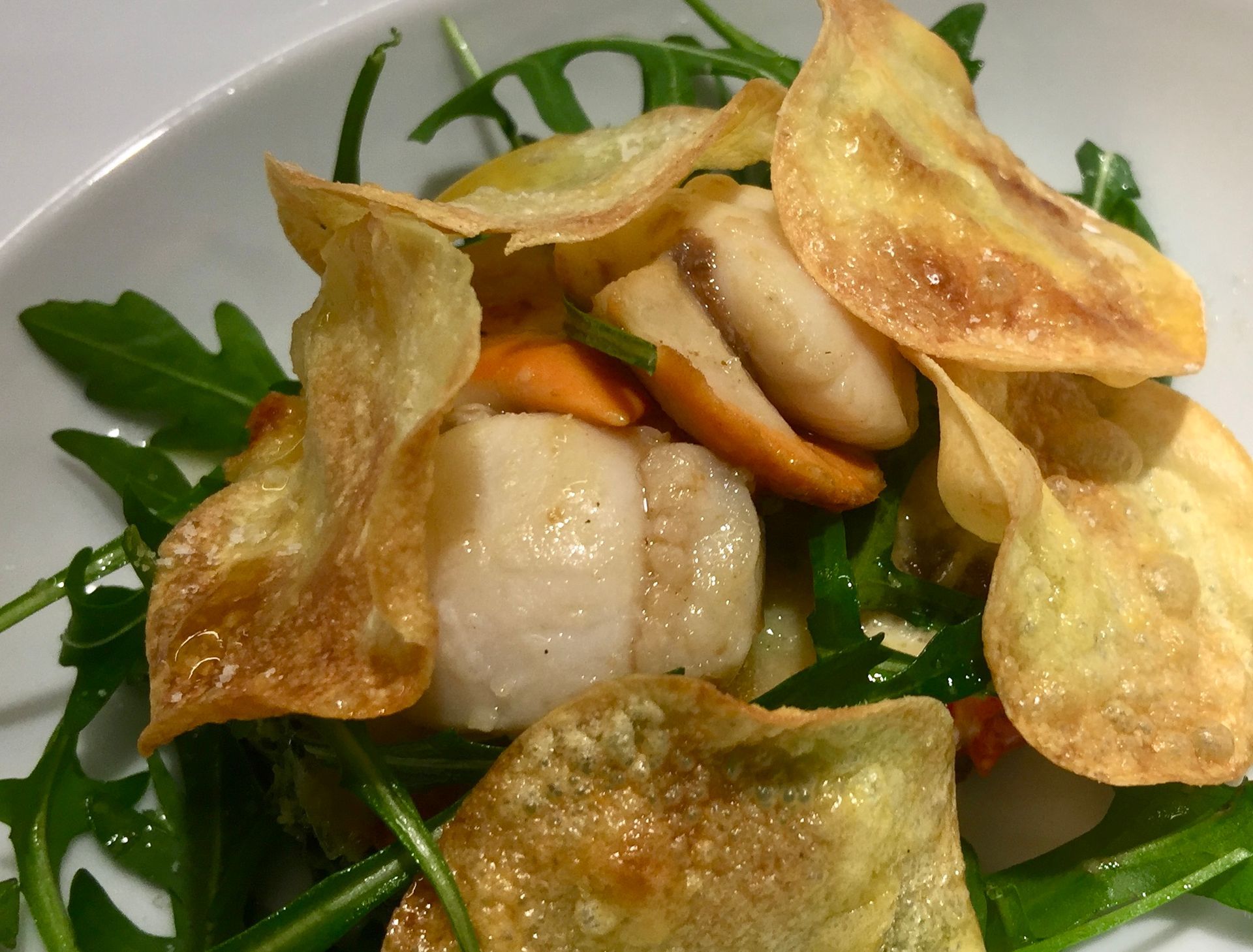 Michi ristorante©, capesante con chips di pasta
Michi ristorante©, scallops with pasta chips