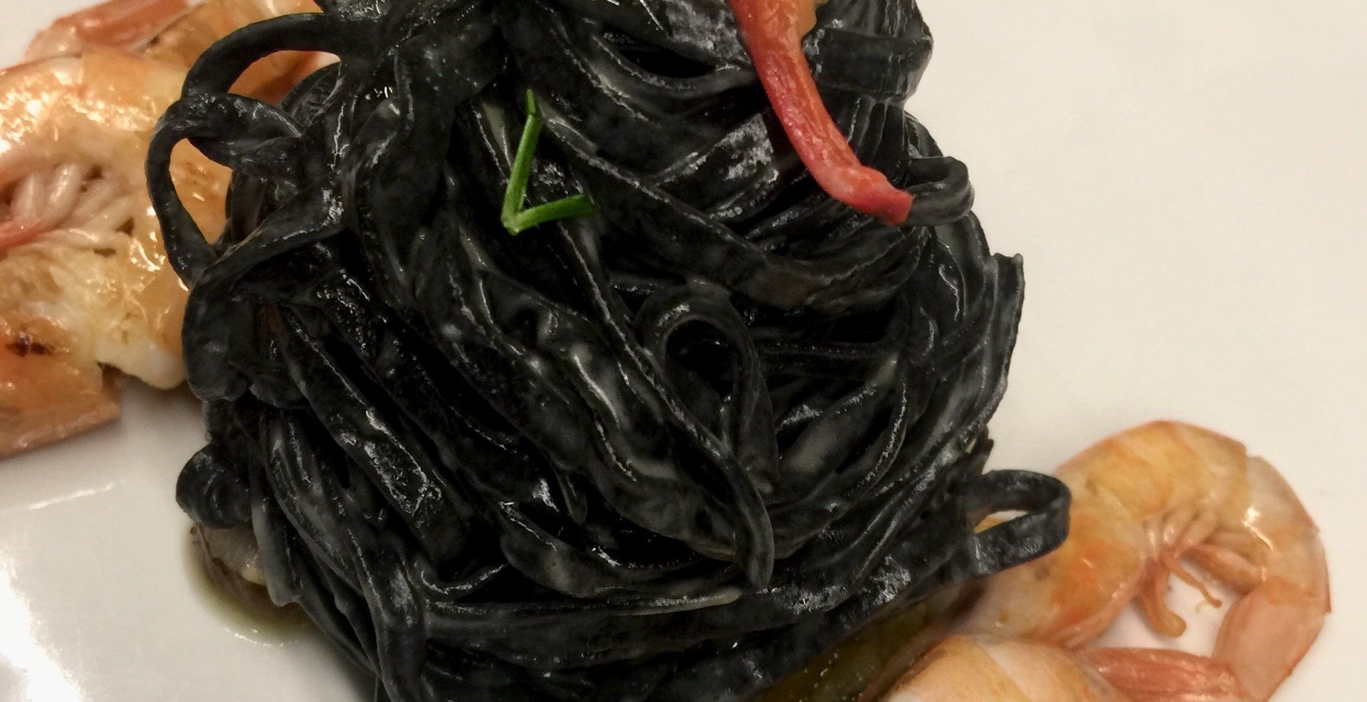 Michi ristorante Treviso©, spaghetti al nero di seppia
Michi ristorante Treviso©, homemade spaghetti with cuttlefish ink