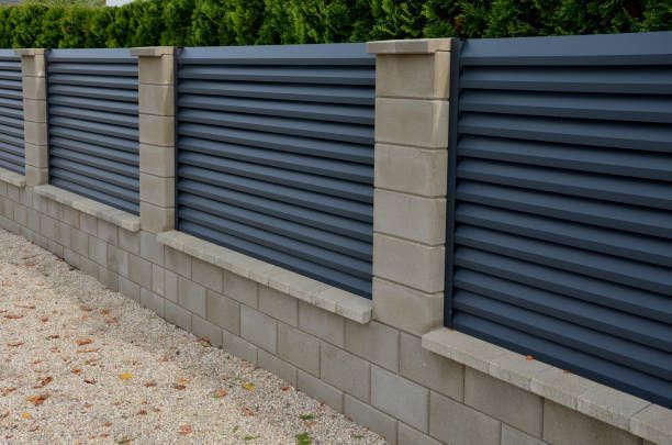 Metal privacy fence installed by Southgate Fence in Shelton, WA