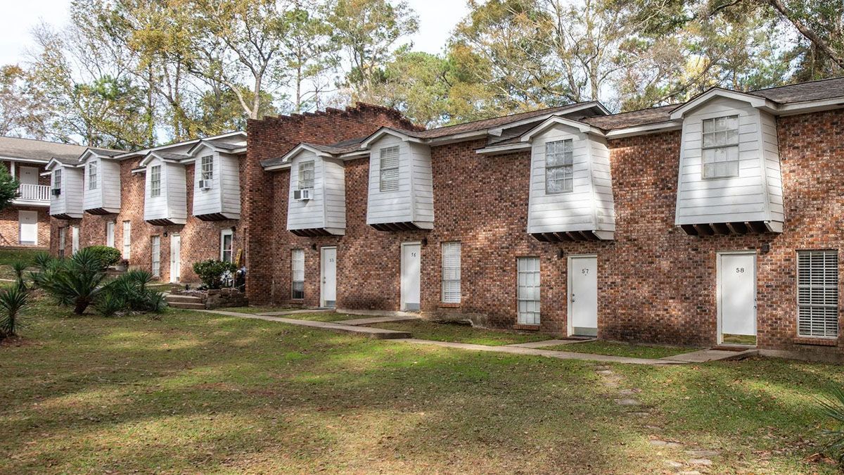 Birchwood Estate Apartments
