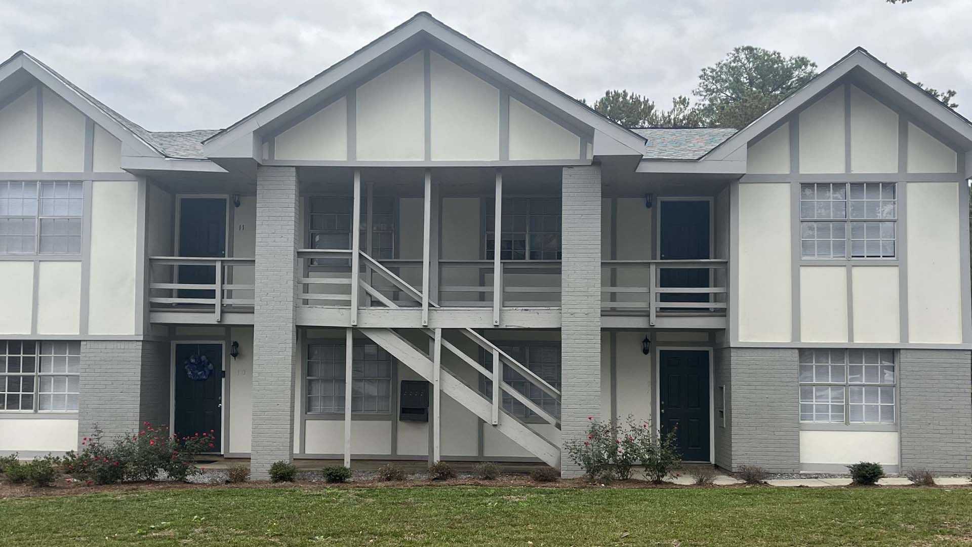 Alpine Village Apartment Homes Apartments for Rent in Hattiesburg, MS