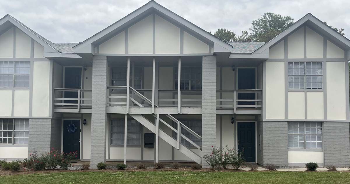 Alpine Village Apartment Homes Apartments for Rent in Hattiesburg, MS