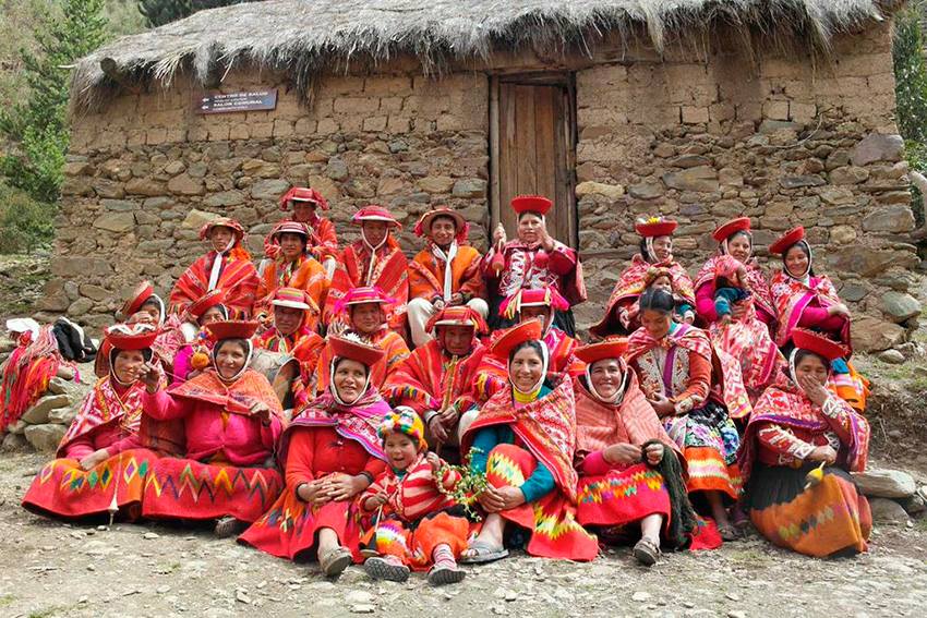 Ollantaytambo inhabitants with their traditional clothes