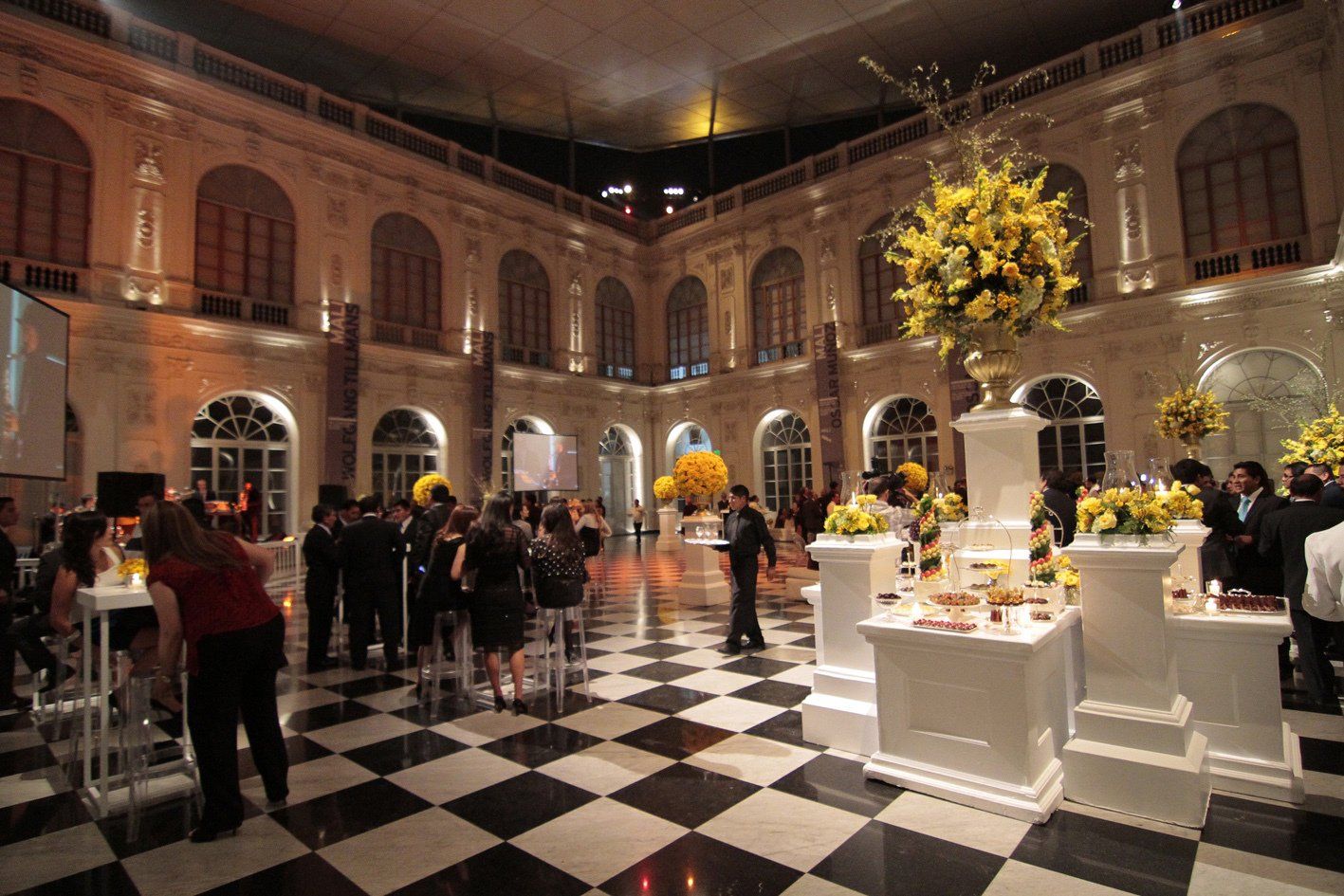 Coctail at MALI, The Art Museum of Lima