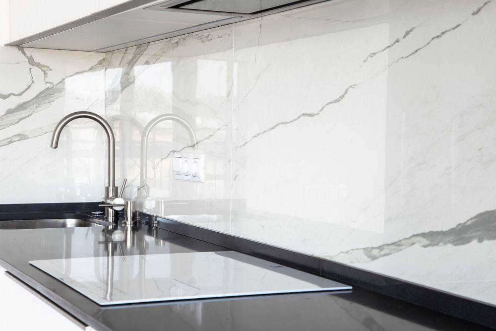 Modern Kitchen With Marble Backsplash — Verastone In Fyshwick, ACT