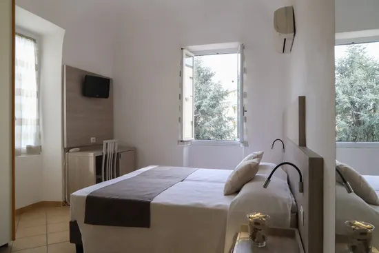 letto matrimoniale stanza singola