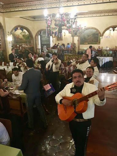 MARIACHI LOS PALMEROS