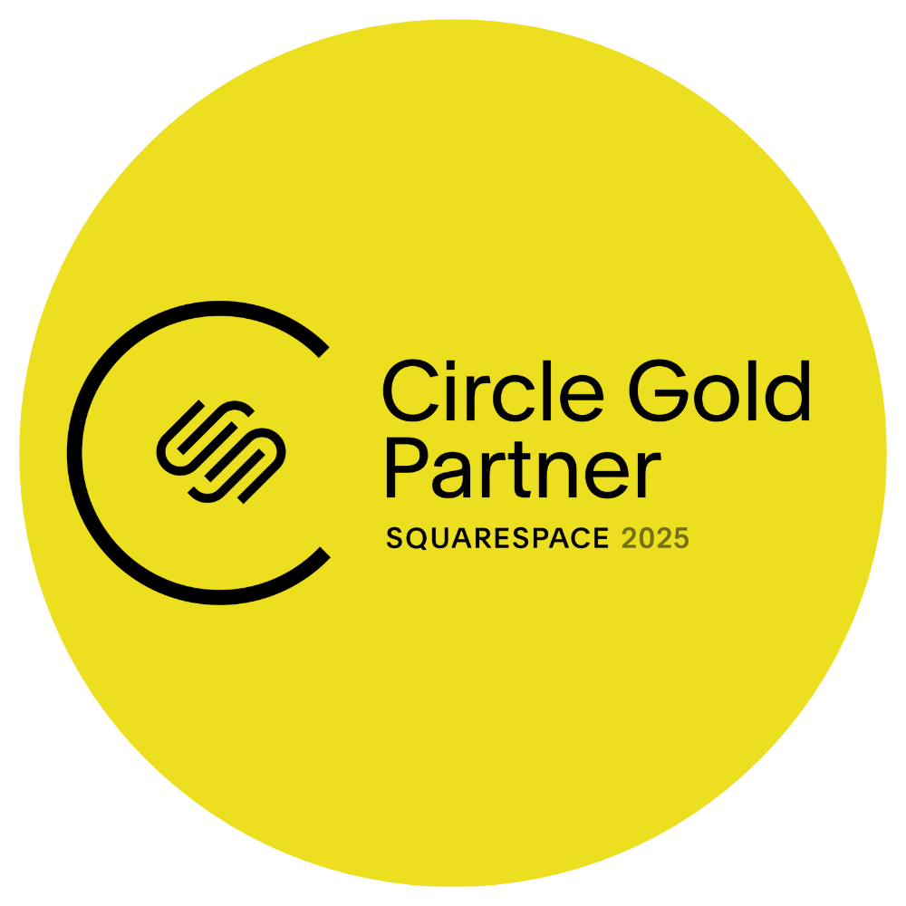 A yellow circle with the words `` circle gold partner '' on it.
