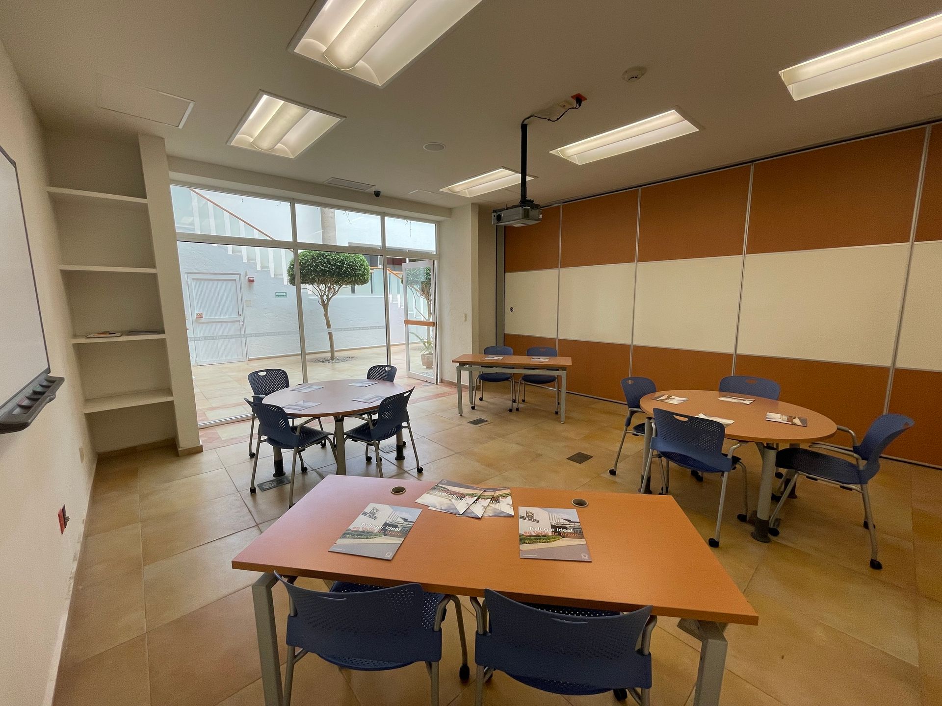 Sala de reuniones ANUIES Valle de Bravo