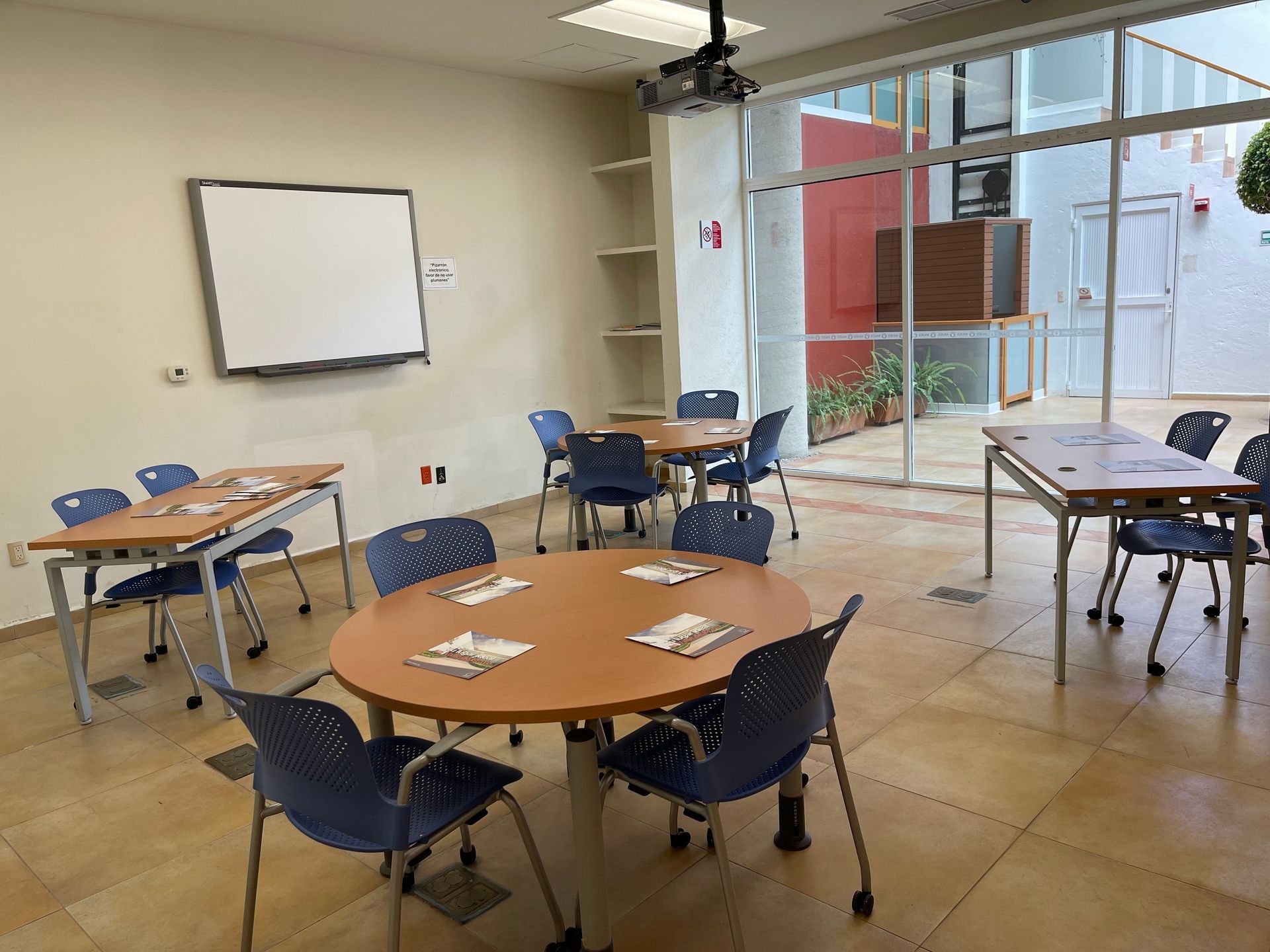 Sala de reuniones ANUIES Valle de Bravo