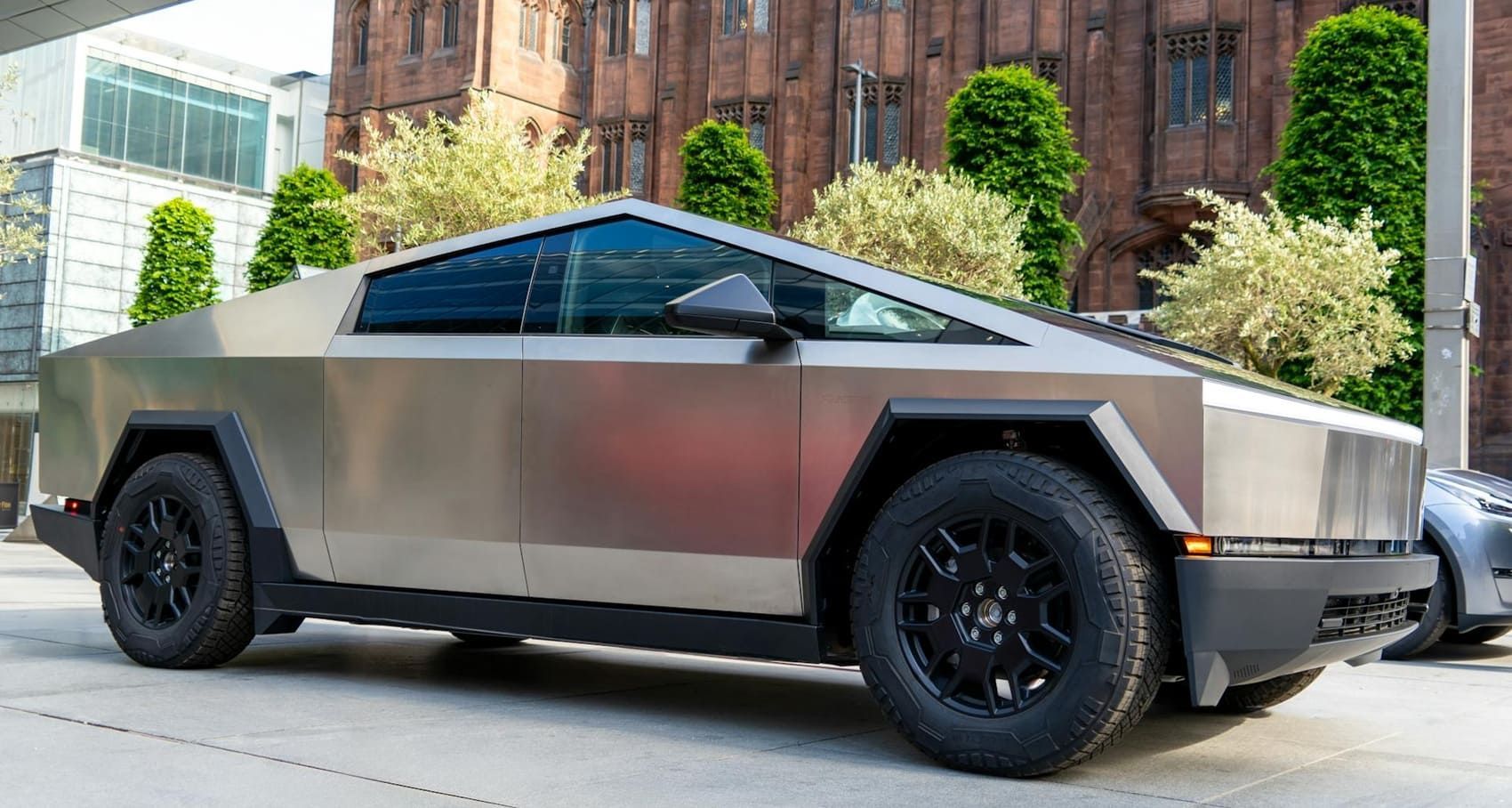 Benefits of ceramic window tinting