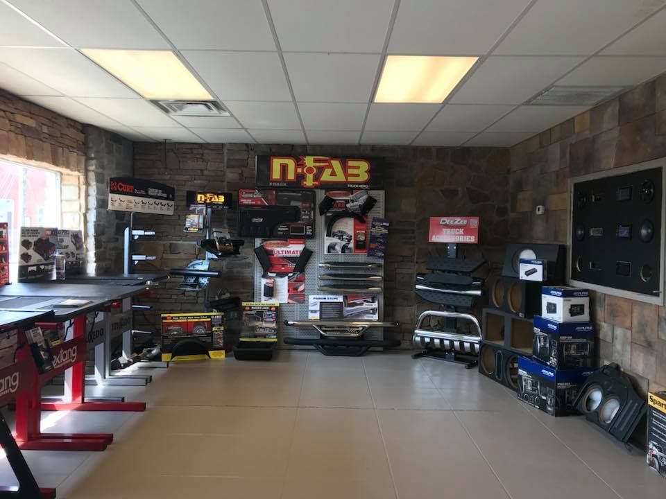 truck tool boxes near me