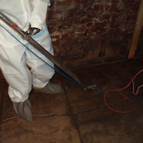 flood water extractor equipment used in a basement flood in south fl