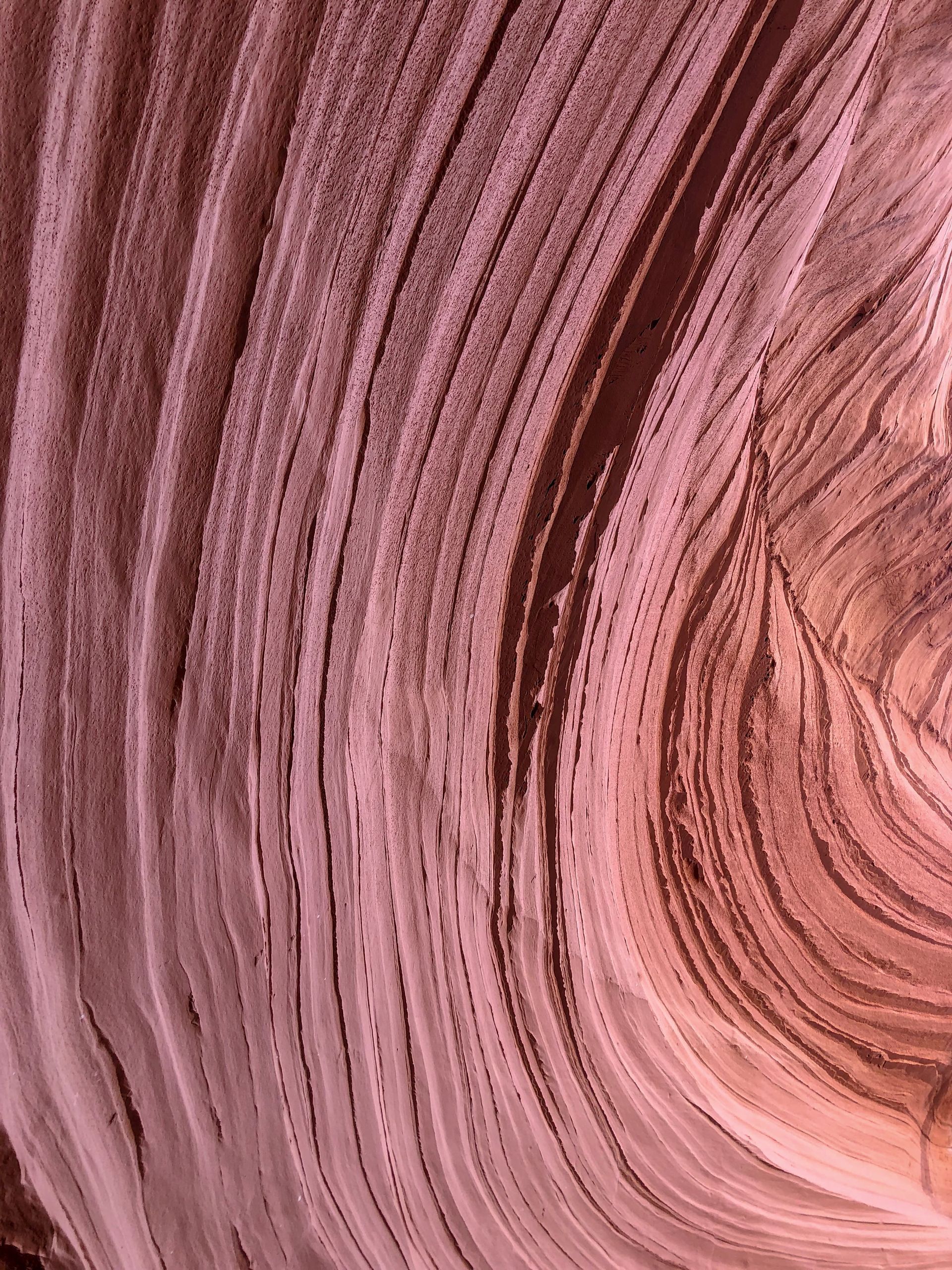 Scallop patterns on a mountain