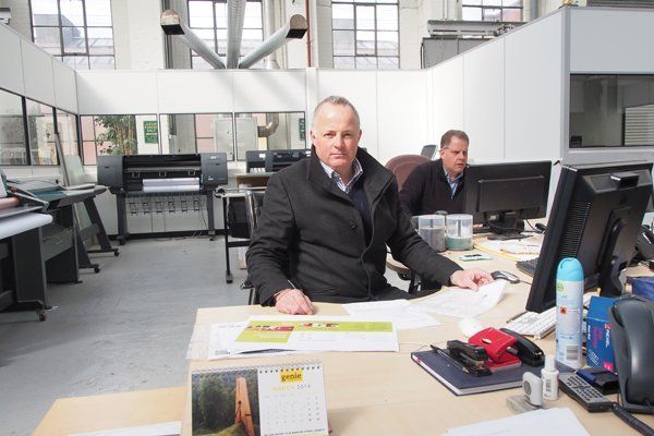 printing factory staff