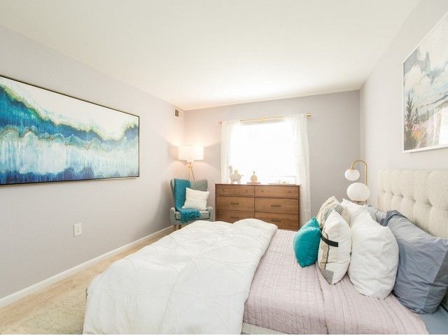 Spacious Bedroom | Crofton Village Apartments