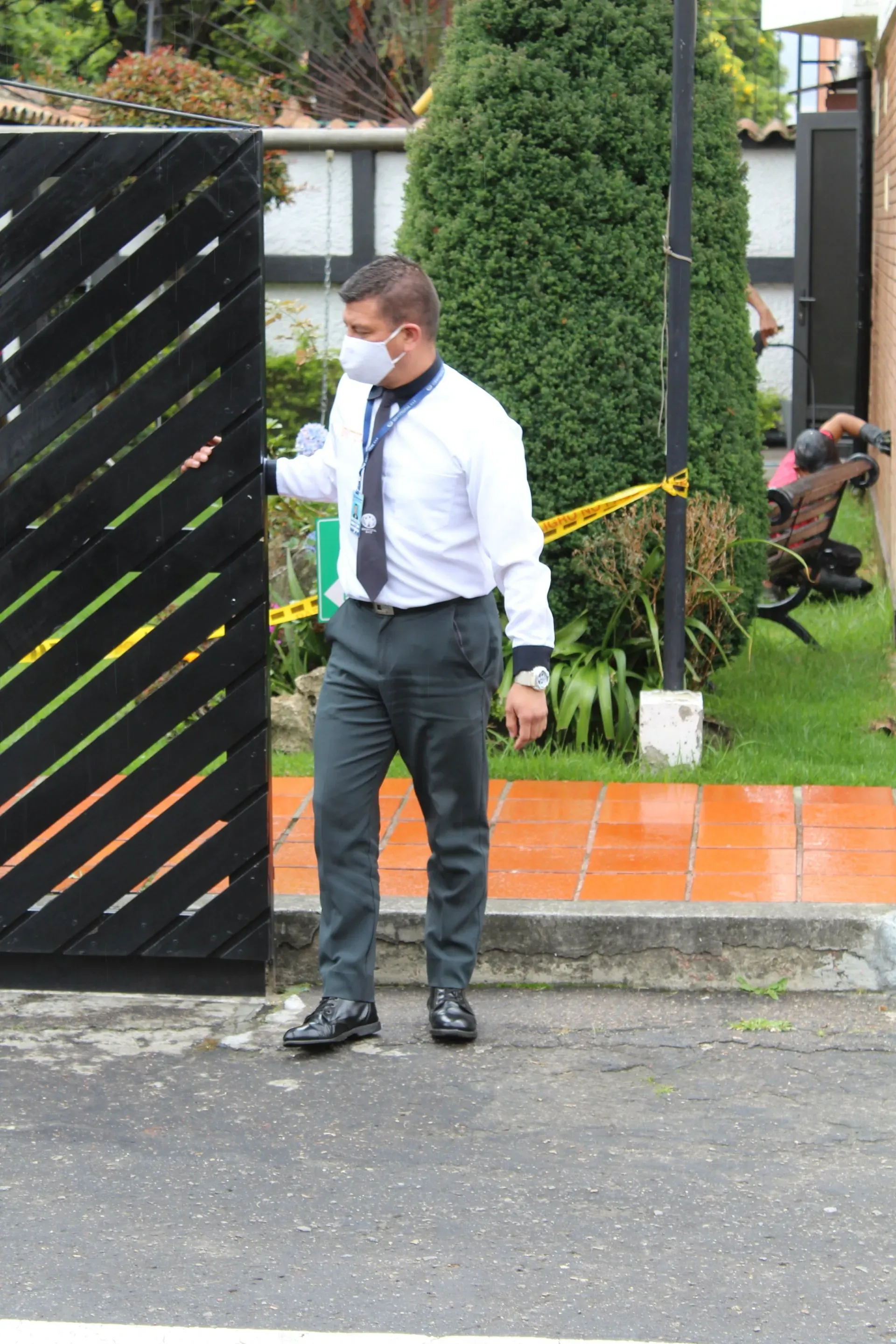 SERVITTOTAL SAS- multiservicios y seguridad