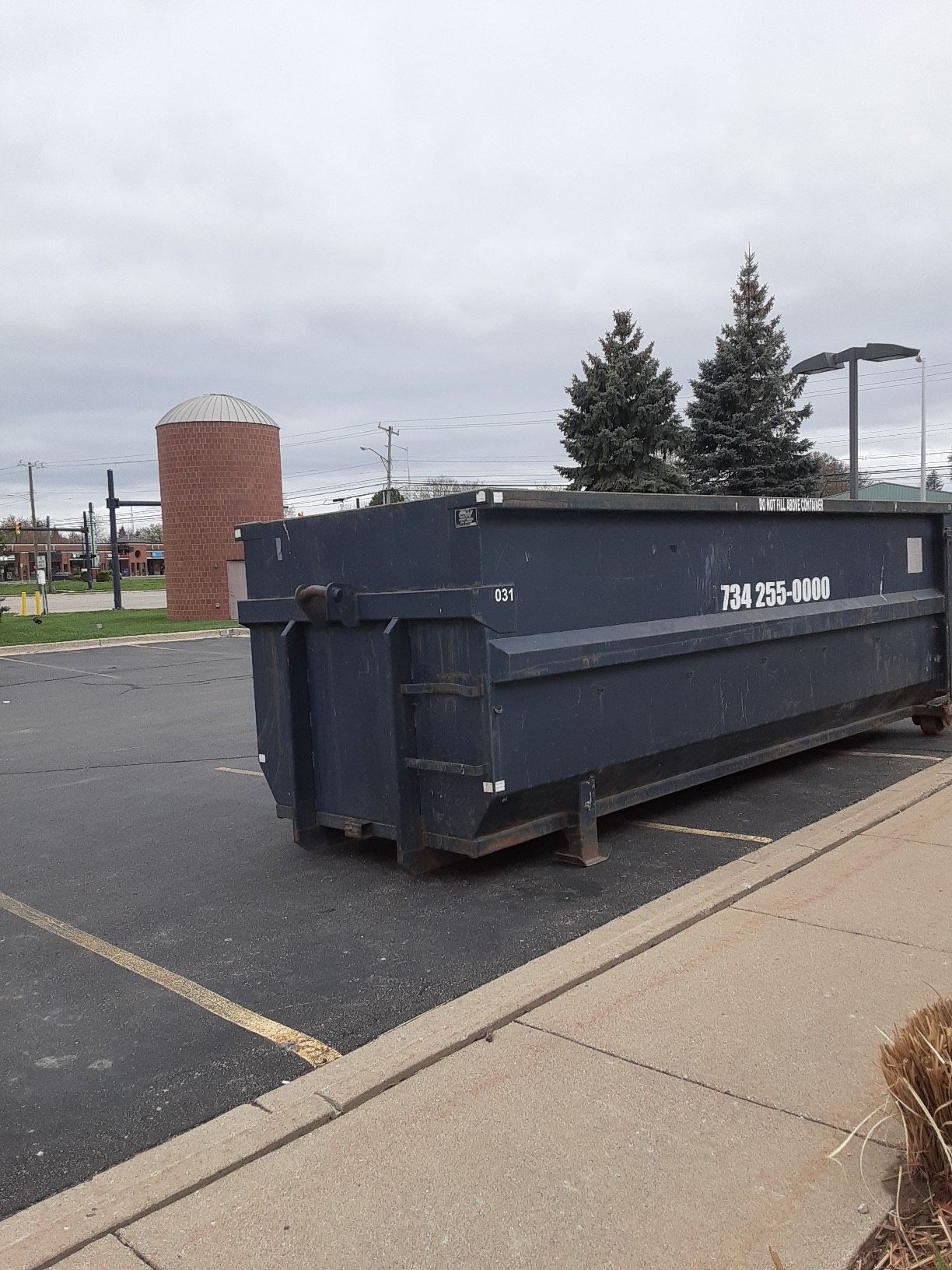 Rental Dumpster Delivery in Heritage Park, Taylor MI