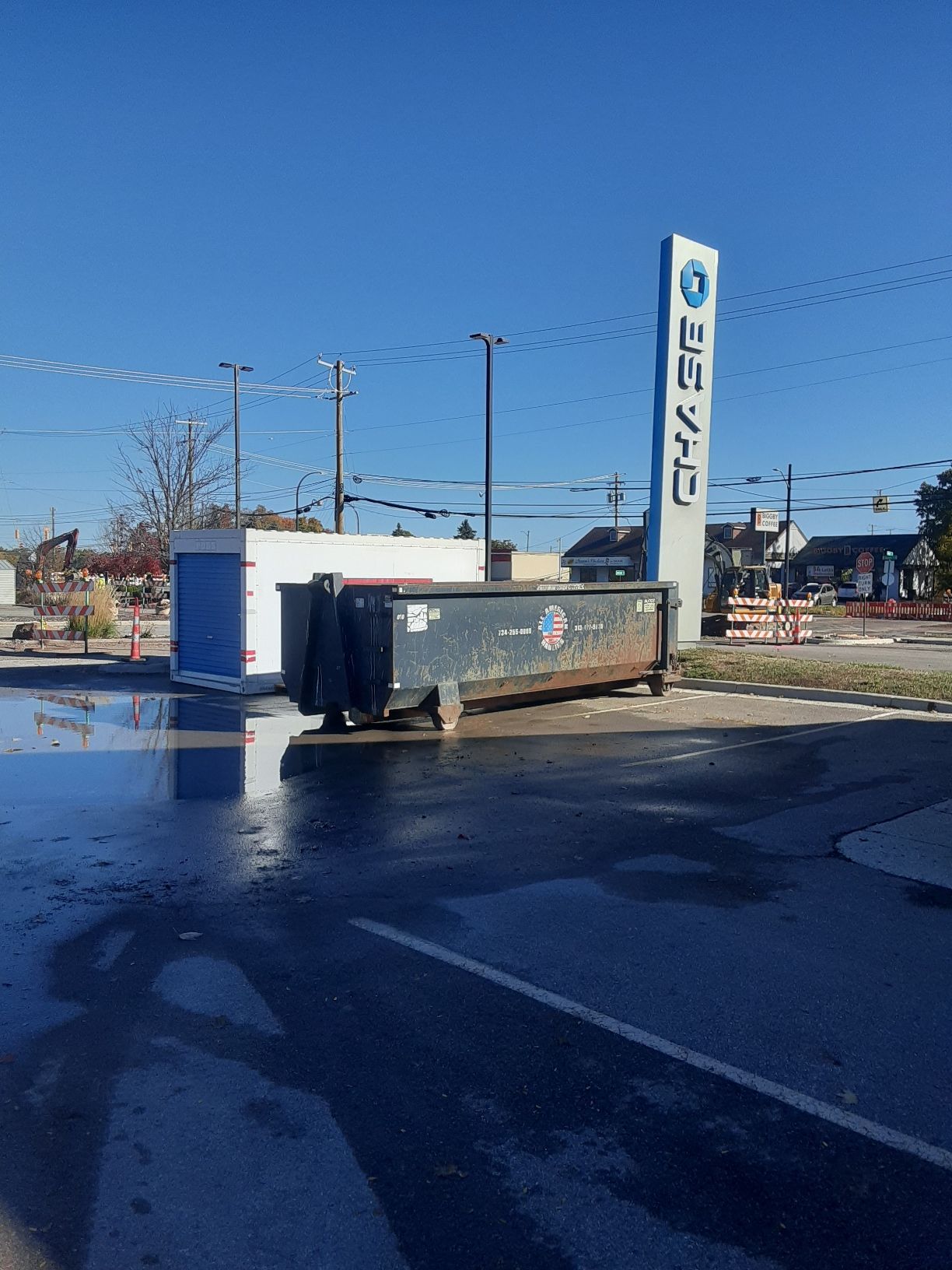 Junk hauling dumpster rental in Ann Arbor, MI