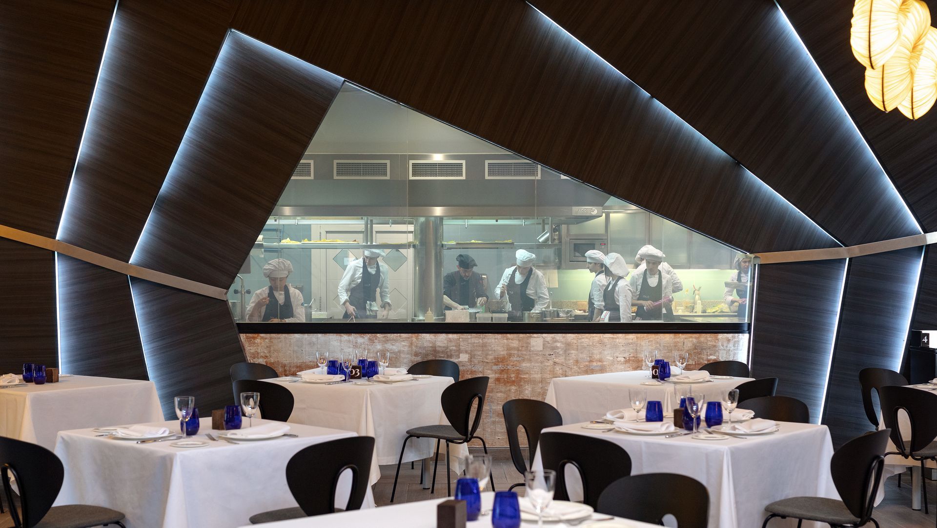 MÁSTER EN GASTRONOMÍA CURSO POST-GRADO DE ALTO NIVEL. CARÁCTER PRIVADO. Zarautz
Culinary Mastery