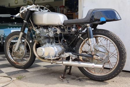 1966 Honda CB77