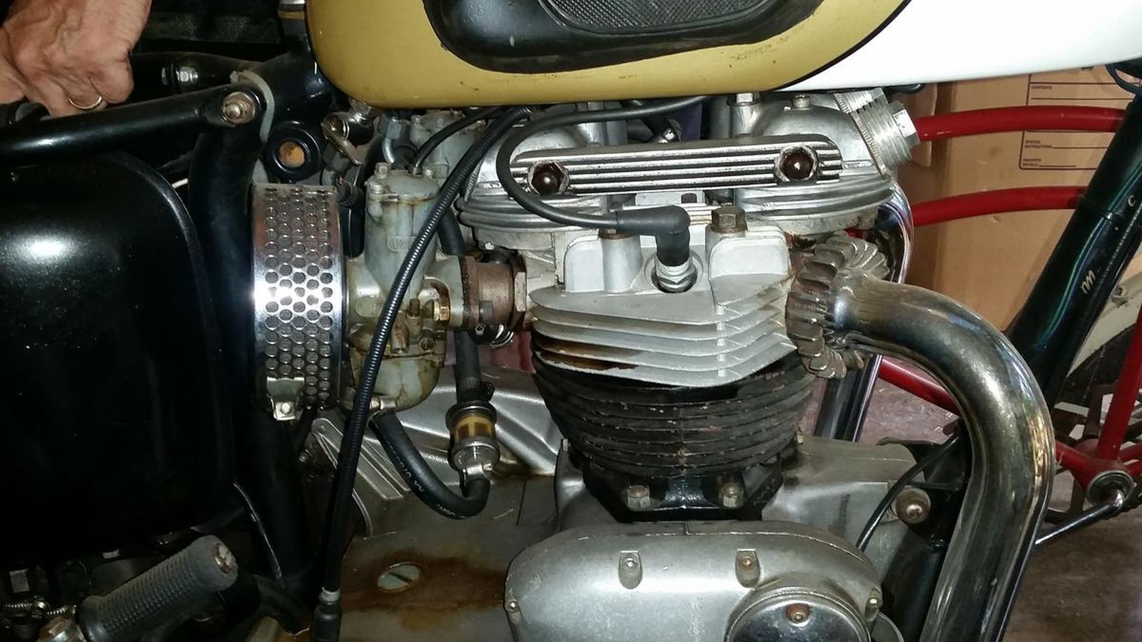 A close up of the engine of a motorcycle