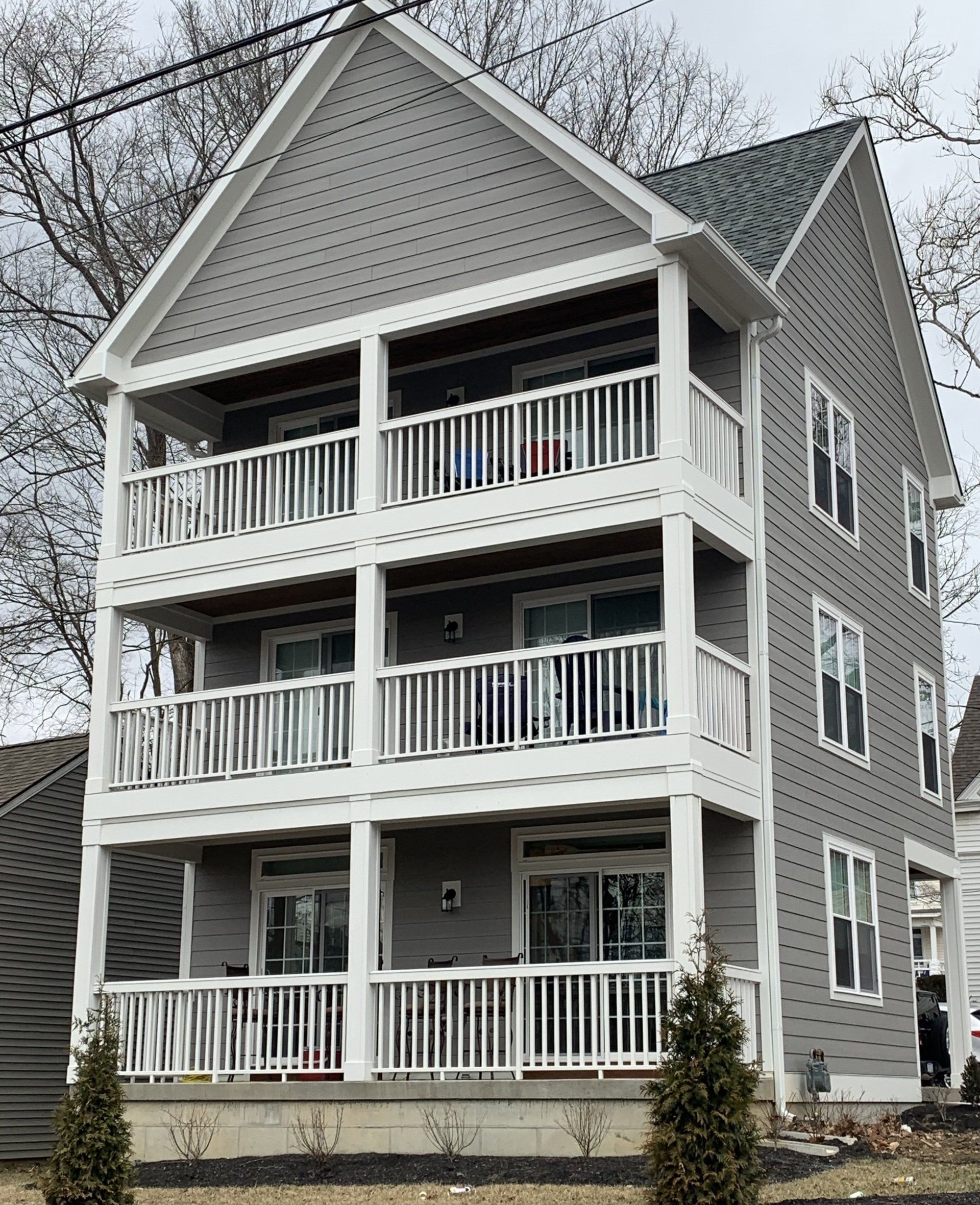 113 E Collins under construction