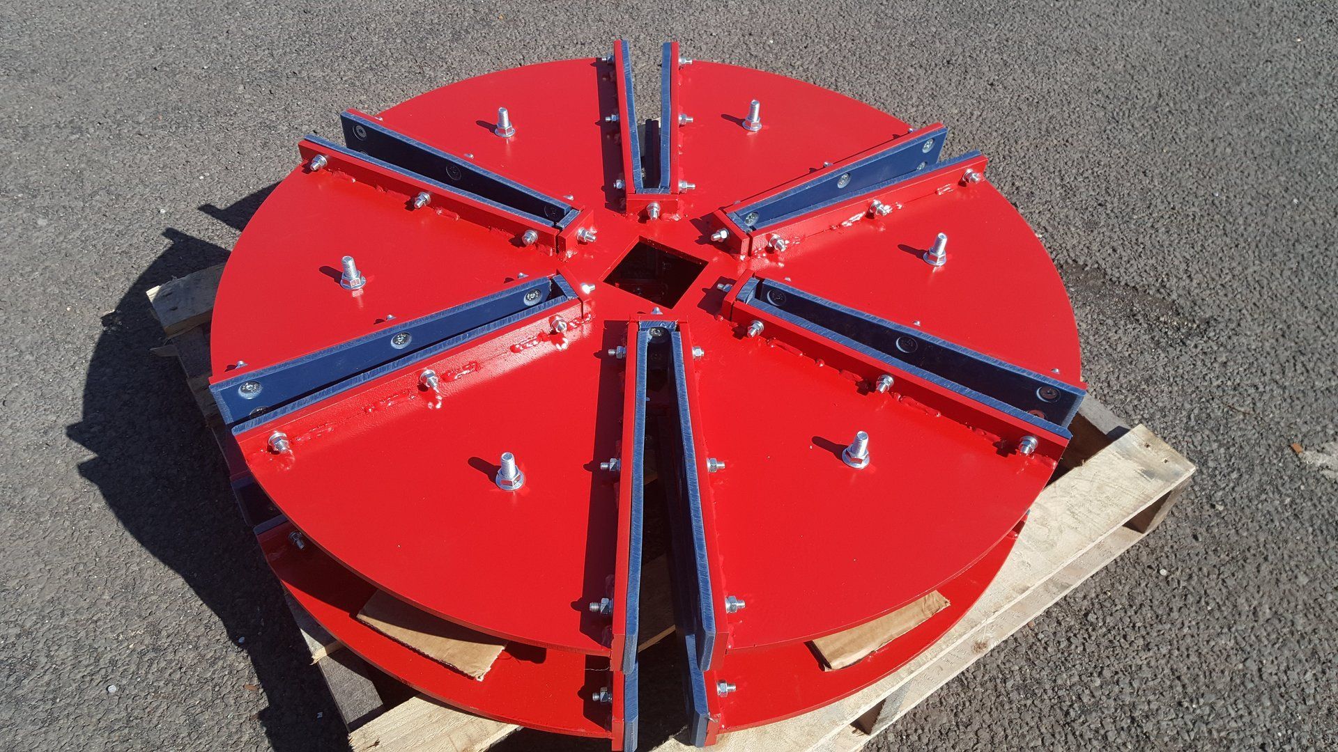 MATERIALS, PRODUCT HANDLING & EQUIPMENT