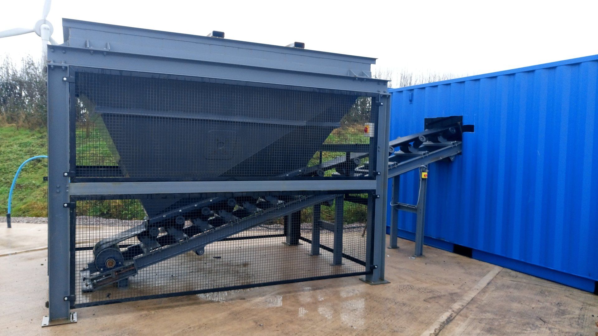 MATERIALS, PRODUCT HANDLING & EQUIPMENT