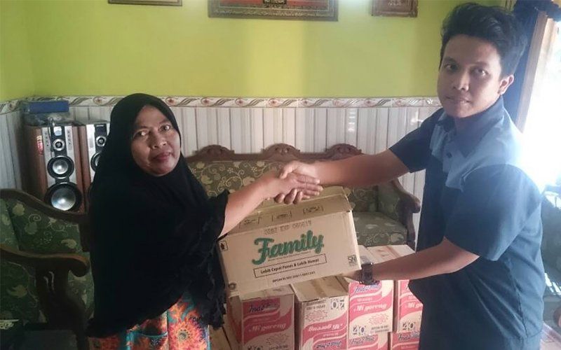 Pembagian Sembako Unit VI PT Spindo