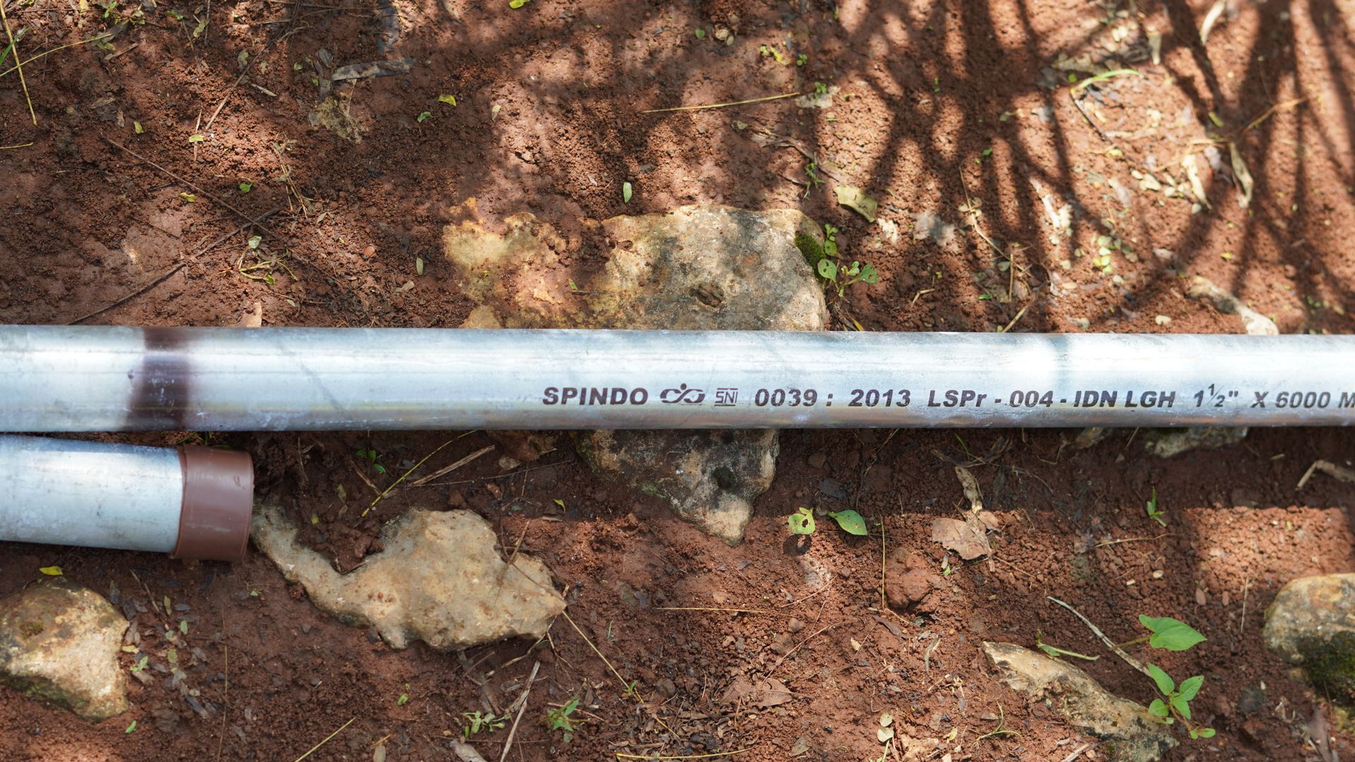 Pipa Baja SNI 0039 Galvanis Kelas Tipis/LGH diameter 1-1/2