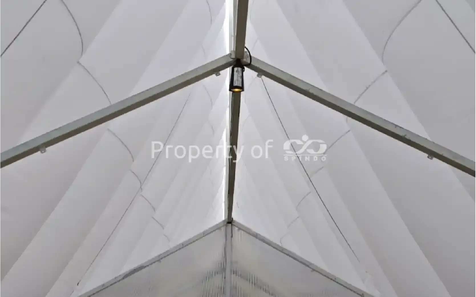 Aplikasi Hollow GI SPINDO untuk area outdoor dan Tenda Komunitas Land Rover
