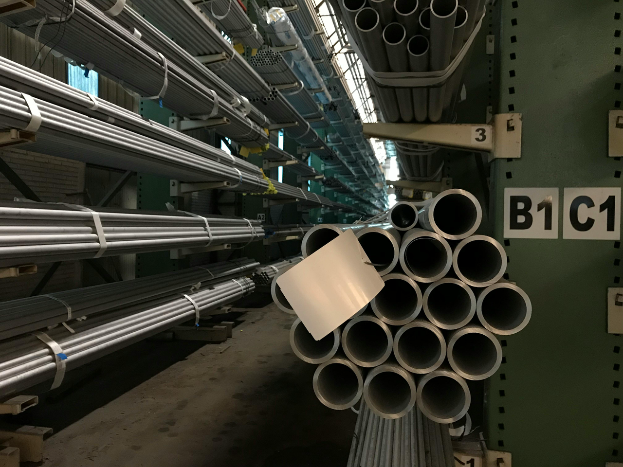 mitra pabrik steel indonesia