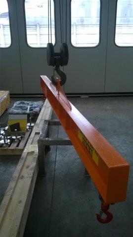 gancio per movimentazione