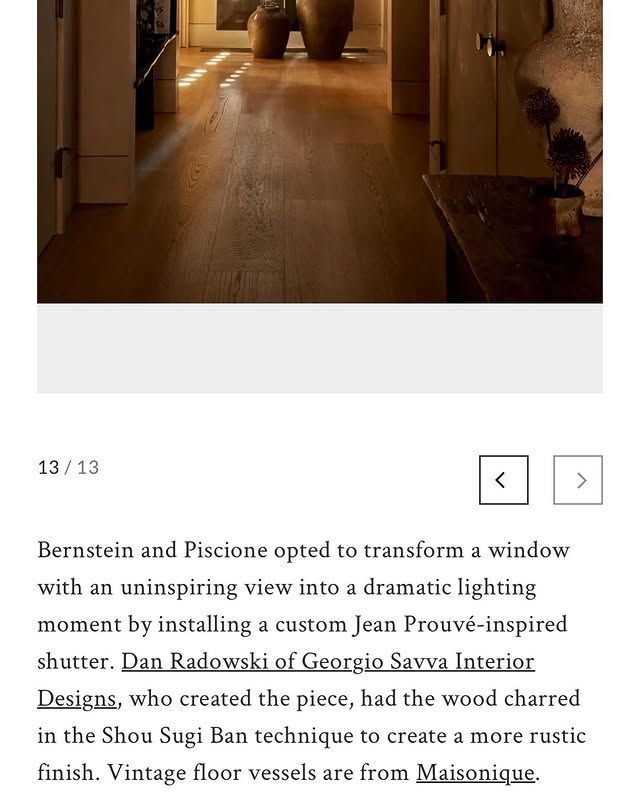 A picture of a hallway with the date 18/13