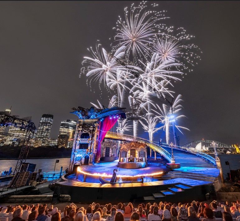 Phantom of the Opera on Sydney Harbour 2026 - 9 Day Tour