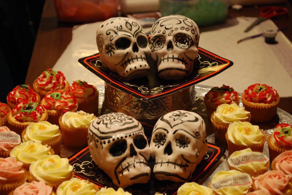 Skull Cakes 3