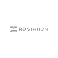 Um logotipo preto e branco para a estação rd em um fundo branco.