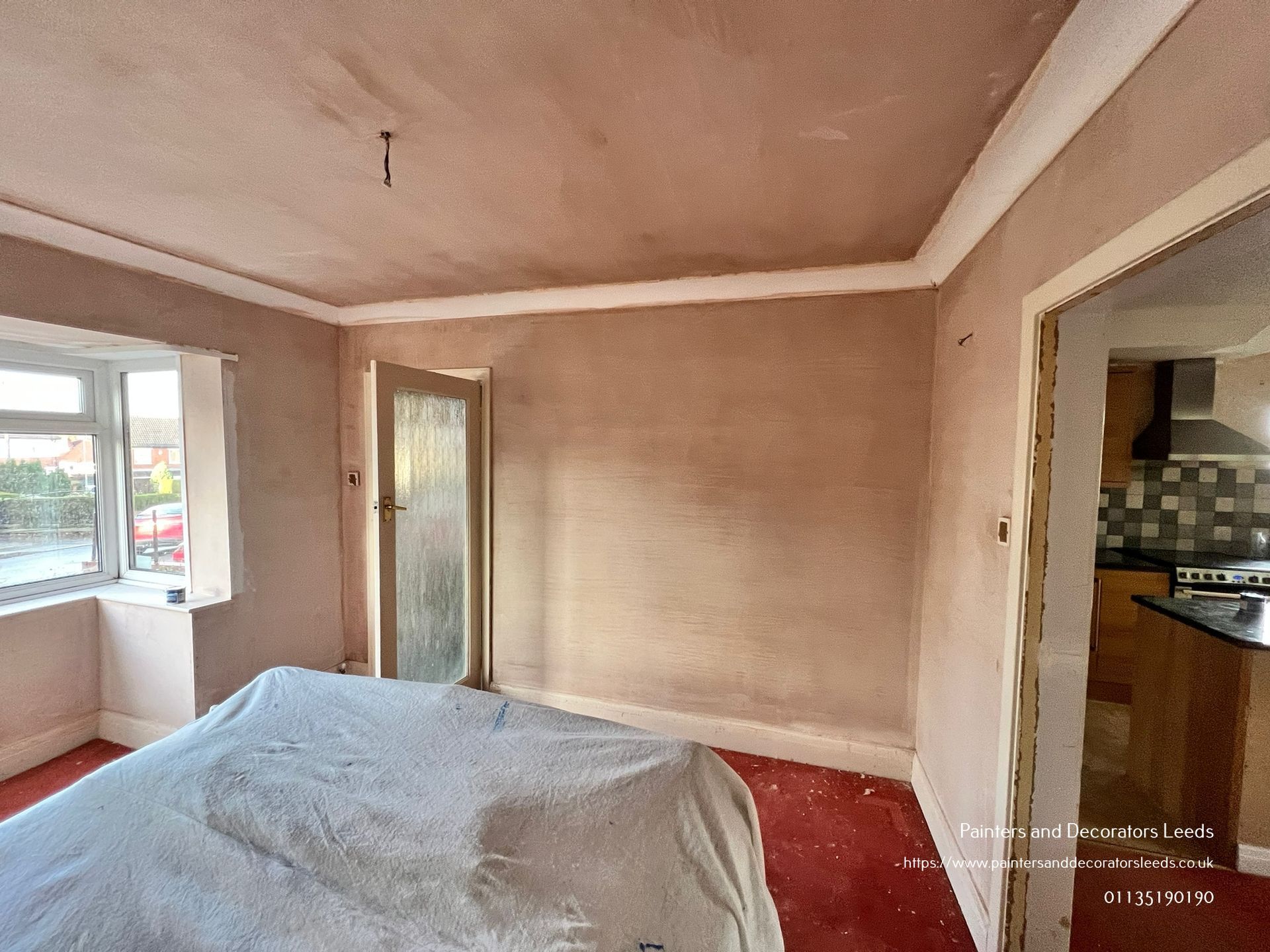 picture of a newly plastered room by painters and decorators leeds