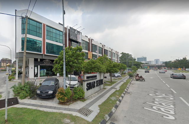 Kedai Kosong Untuk Bengkel Kereta