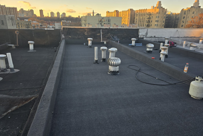 Flat roof roofers completed roofing project